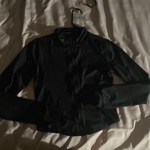 Zip up black cropped jacket